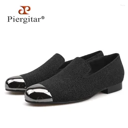 Casual Shoes Piergitar 2024 Style Dot Pattern Men Suede With Gun Colours Metal Toe Handcrafted Smoking Slippers Male Loafers