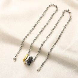 Gold Plated Stainless Steel Necklace Classic Style Spring Long Chain Charm Luxury 3pcs Pendant Necklace