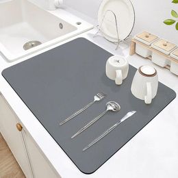 Table Cloth Modern Simple Kitchen Drain Pad Bowl And Tray Absorbent Wash Free Thermal Insulation Top Anti-slip