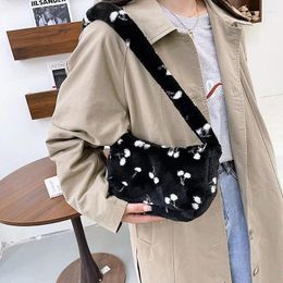 Shoulder Bags Plush Bag Female Armpit Autumn Winter 2024 Fashion Korean Ins Soft Print Handbags Women Brand Designer