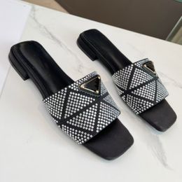 Spring and summer autumn designer brand ladies cold flops shoes leather nail decoration high quality shoes wedding high heel women shoes dance with box ladies wit box