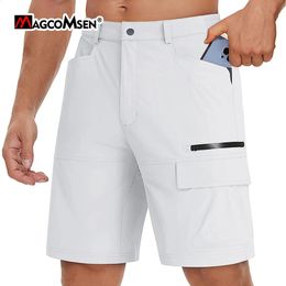 MAGCOMSEN Quick Dry Hiking Shorts Mens Waterproof Fishing Shorts Multi-pockets Casual Summer Shorts 240403