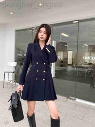 Basic & Casual Dresses designer 23 autumn hooded long sleeved waist tied dress, niche design, versatile temperament, fashionable and casual new style HUXA