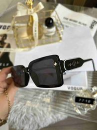 2024 New box sunglasses Womens Polarised high definition small frame UV resistant