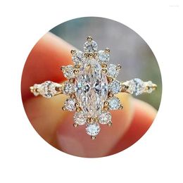 Wedding Rings Huitan Marquise CZ Gold Color Women's Fashion Contracted Design Anniversary Party Ladies Jewelry Drop