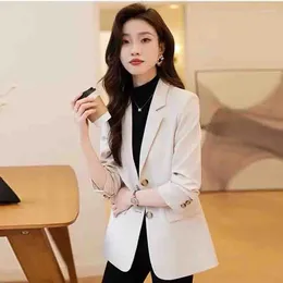 Women's Suits British Style Lady Khaki Color Blazer Tops Jacket Female Korean Suit Coat Women Design Sense Fashionable Versatile