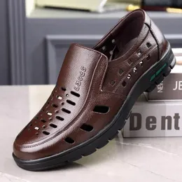 Casual Shoes Men's Sandals Soft Leather Flat Cover Foot Hollowed Out Breathable Summer Genuine Men Loafers M972