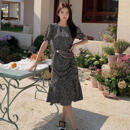 Party Dresses Nt Woman In The Summer Of 2024 Round Floral Hubble-bubble Sleeve Accept Waist Fold Open Fork With A Chain Dress