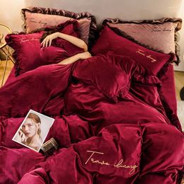 Bedding Sets Thick Coral Fleece Four-Piece Wedding Double-Sided Velvet Winter Crystal Milk Flannel Bed Quilt Cover Sheet