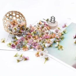 Decorative Flowers 100pcs Multicolor Daisy Flower Head Mini Silk Artificial For Crown Scrap Wedding Home Decor DIY Gifts Garland Headdress