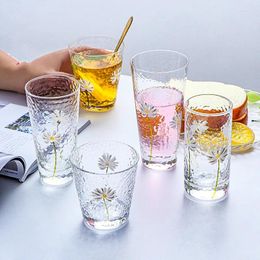 Wine Glasses Japanese INS Hand-painted Daisy Wie Glass Cup Small Chrysanthemum Creative Heat-resistant Water Tea Cool Drinks Beer