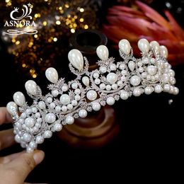 Wedding Hair Jewellery Designer Gorgeous Wedding Tiara Bridal Crowns with Big Pearl Zircon Crystals Women Hair Jewellery Accessories Tiara de Novia L46