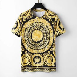 Fashion Harajuku Mens Street Top Summer Holiday Wear Casual Men Golden luxury Print Short Sleeve t-shirts 240329