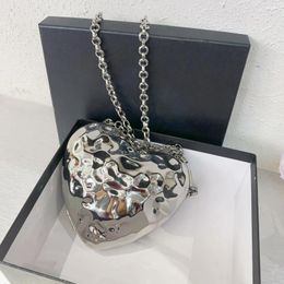 Totes Evening Clutch Bag Women Handbag Heart Shape Metal Clutches Fashion Chain Shoulder Crossbody Luxury Lady Purse