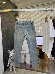 Лучшая версия последних ретро -джинсов для мужчин и женщин 2024 весна летние модные бренды Mens Jeans Slim Fit Маленькая прямая трубка вышита имеет оригинальный лейбл