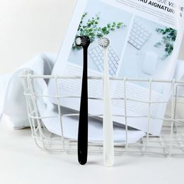 Couple Toothbrush 2 Imported Spiral Toothbrush Black and White Round Head Adult Soft Toothbrush eco friendly products