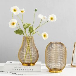 Vases Iron Flower Holder With Glass Vintage Ornament Desktop Crafts For Home Coffee Shops Restaurant Tabletop Decoration