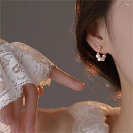 Stud Earrings Fashionable Atmospheric Pearl Beaded Niche Design Two-wear Retro Baroque Women's Jewelry