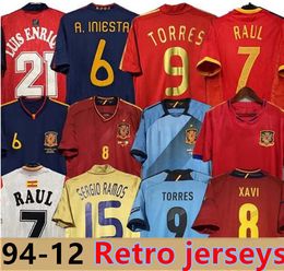 Maglie da calcio A.Iniesta A.Iniesta 2010 del 2010 2010 1994 1994 Raul Xavi Hierro Luis Ensrique Alonso Caminero Puyol Pique David Villa Torres 2008 2012 2002 Guardiola Ramos