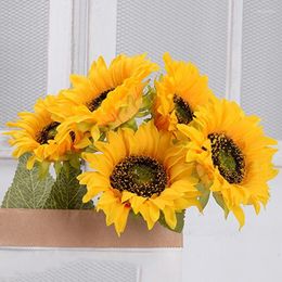 Decorative Flowers Artificial Sunflower Silk Daisies Fake Flower Decoration DIY Wedding Arrangement Centerpieces Party Home Decor