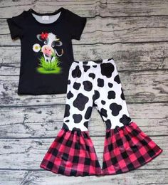 2020 Girls Clothes Set Cow Print Tshirt Top Bell Bottom Outfits Spring Summer Toddler Girls Boutique Clothing Outfits New Design1034879
