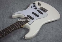 Rare Custom Shop Artist Signature Guitar Ritchie Blackmore 70s Grey White ST Electric Guitar Scalloped Fingerboard 3 Bolt Neck8737509