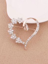 Brooches Elegant Simple Brooch Women Delicate Love Heart-shaped Crystal Rhinestone Pins Jewellery Gifts For Girl