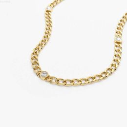 Unique 14k Gold Cuban Link Chain Necklace with Bezel Setting Solitaire Diamond Hiphop Jewelry Customized Supplier Wholesale