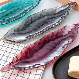 Plates Creative Irregular Stereo Pea Crystal Glass Plate Nordic Style Household Phnom Penh Fruit Dessert Sushi Tray