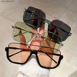 Sunglasses Fashionable retro large square sunglasses semi metal frame UV400 sun shadow womens fashion brand design sunglasses glassesL2404