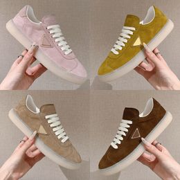 Top suede sneakers designer shoes womens running shoe pink trainers leather upper metal triangle logo rubber sole women flats