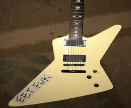 Aged quality electric guitar JamesHetfield white EET FUK011444209