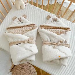 born Winter Muslin Swaddle Wrap Cartoon Soft Infant Sleeping Bags lope for borns 240314