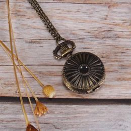 Pocket Watches Fashion Relief Small Watch Bronze Pumpkin Ball On Chain Gifts For Women Vintage Necklace Pendant