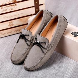 Casual Shoes Mens Luxury Suede Loafers Slip-on Business Dress Fashion Versatile Non-slip Driving Shoe