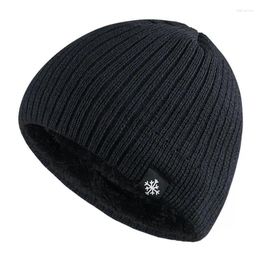 Berets Unisex Snow Labal Winter Hats Solid Color Knitted For Men And Women Beanie Cap Outdoor Add Fur Lining Warm Sports