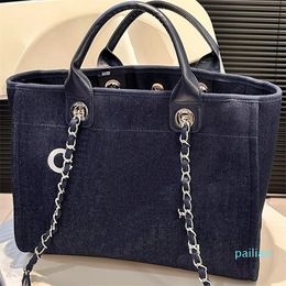 New Women Beach Tote Bag High Quality Classic Lady Chain Canvas Crossbody Fashion Luxury Multi Color Versatile Medium Shoulder With Small