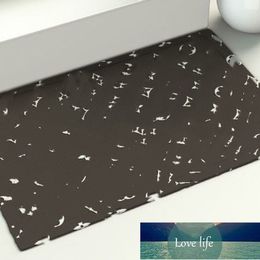 Classic Bathroom Carpet Door Bathroom Absorbent Floor Mat Soft Diatom Mud Rubber Bottom Bathroom Carpets Wholesale