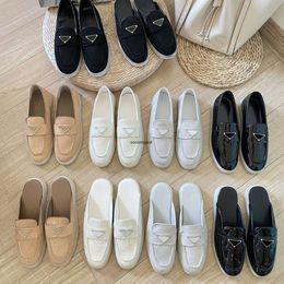 Designer Shoes Suede Muller Casual Shoes slippers Luxury Men Women Dress Shoes Walk Couple Shoe loafers canvas Leather Flat mules Sneakers with box