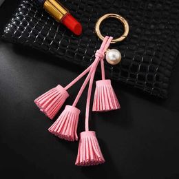 Keychains Lanyards Korean velvet tassel keychain leather pearl pendant car ornaments female key chain plush bag Q240403