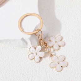 Keychains Lanyards Cute Flower Enamel Keychain Summer Fresh Ocean Style Key Chain For Making DIY Jewelry Handmade Findings Accessories Necklace Q240403