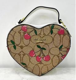 Womens Mens Black White Sacoche Bag Strap Leather Purse Luxurys Handbag Pink Designer Shoulder Top Handle Strawberry Crossbody Clutch Tote Bags