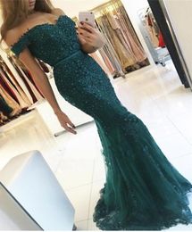 Emerald Green Elegant Appliques Abiti da sera 2019 Robe de Soiree in rilievo Crystal Prom Gowns Wortless Mermaid Vestido 9528978