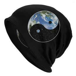 Berets Earth And Space Yin Yang Symbol Bonnet Hat Knitting Hats Ski Skullies Beanies Tai Chi Men's Women's Spring Warm Dual-use Cap
