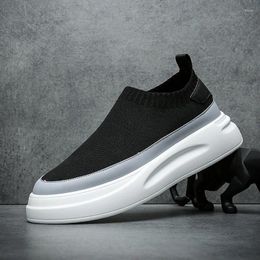 Casual Shoes Men Socks Slip-on Breathable Summer Mesh Shoe Black Trendy Flats Platform Sneakers Street Style Loafers Footwear