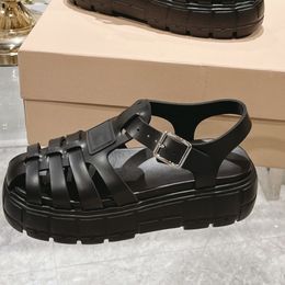 2024 New thick soled Roman sandals Cross knit vamp Belt buckle of metal Back TAB Gladiator Booster sole Back Strap