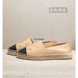 New Designer Flat Casual Shoes Woman Espadrilles Luxury Ladies Loafers Cap Toe Fisherman Canvas Shoes womans flats Top Quilty spring Autumn Female Girls Shoes 42