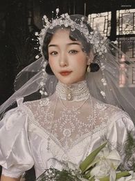 Hair Clips French Retro Linglan Petal Closed Toe Veil Bride Wedding White Yarn Ornament