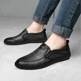 Casual Shoes Black Platform Loafers Men Spring Soft Leather Flat-soled Men's Walking Outdoor Round-toe Slip-on