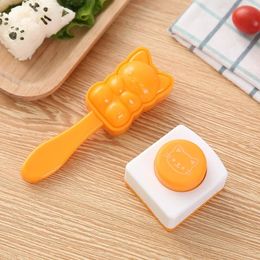 Cat Shape Rice Mould Onigiri Maker Sushi with Roasted Seaweed Embossers DIY Kitchen Tool Set y240328